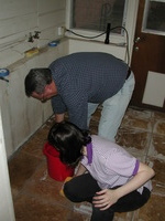 E990, 2005:01:28 18:06:20 -- 2/239 sec, f/2.5.  Flash.2048x1536 NORMAL .