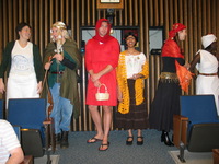 Canon PowerShot G3, 2003:10:31 13:11:30 -- 1/60 sec, f/2.0.  Flash, Auto, Red-Eye Reduce.2272x1704 Red-Eye Reduction (Auto).