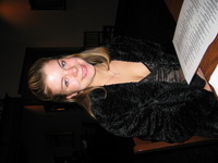 Canon PowerShot G3, 2003:04:26 20:35:26 -- 1/60 sec, f/2.0.  Flash, Auto, Red-Eye Reduce.2272x1704 Red-Eye Reduction (Auto).