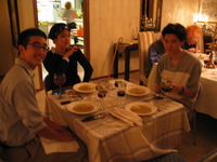 114_1499.JPG(867680 bytes) -- Canon-Canon PowerShot G3,  2003:09:26 19:42:42,  [2272 x 1704],  fl=N,  f= 7.2mm  (35mm equivalent: 36mm),  exptime=0.125 s  (1/8),  f/2.0