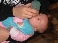 Canon PowerShot G3, 2003:12:31 11:05:10 -- 1/60 sec, f/2.5.  Flash, Auto, Red-Eye Reduce.2272x1704 Red-Eye Reduction (Auto).