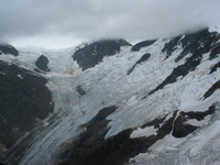 Canon PowerShot G3, 2003:08:01 12:05:32 -- 1/400 sec, f/4.0.  No Flash, Auto.2272x1704 Red-Eye Reduction (Auto).