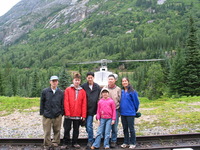 Canon PowerShot G3, 2003:08:01 12:18:44 -- 1/50 sec, f/3.5.  No Flash, Auto.2272x1704 Red-Eye Reduction (Auto).