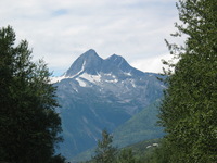 Canon PowerShot G3, 2003:08:01 15:40:51 -- 1/320 sec, f/8.0.  No Flash, Compulsory.2272x1704 Off.