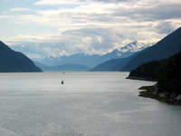 Canon PowerShot G3, 2003:08:01 18:17:18 -- 1/1250 sec, f/6.3.  No Flash, Compulsory.2272x1704 Off.