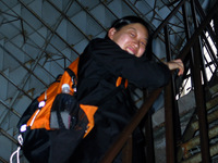 Canon PowerShot G3, 2004:03:22 18:27:10 -- 1/60 sec, f/2.8.  Flash, Compulsory, Red-Eye Reduce.2272x1704 Red-Eye Reduction (On).