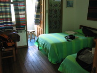 Canon PowerShot G3, 2004:03:26 13:06:20 -- 1/50 sec, f/2.5.  No Flash, Auto.2272x1704 Red-Eye Reduction (Auto).