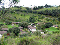 Canon PowerShot G3, 2004:03:26 17:05:32 -- 1/100 sec, f/5.6.  No Flash, Compulsory.2272x1704 Off.