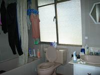 125_2566.JPG(986850 bytes) -- Canon-Canon PowerShot G3,  2004:03:25 09:49:13,  [2272 x 1704],  fl=Y,  f= 7.2mm  (35mm equivalent: 36mm),  exptime=0.0100 s  (1/100),  f/4.0