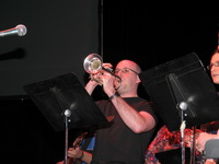 Canon PowerShot G3, 2004:04:03 12:40:31 -- 1/60 sec, f/3.0.  Flash, Compulsory, Red-Eye Reduce.2272x1704 External Flash.