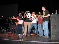 Canon PowerShot G3, 2004:04:03 12:40:54 -- 1/60 sec, f/2.0.  Flash, Compulsory, Red-Eye Reduce.2272x1704 External Flash.