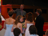 Canon PowerShot G3, 2004:04:17 14:27:43 -- 1/60 sec, f/3.0.  Flash, Auto, Red-Eye Reduce.2272x1704 Red-Eye Reduction (Auto).