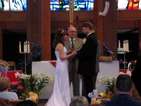 Canon PowerShot G3, 2004:04:17 14:43:06 -- 1/60 sec, f/3.0.  Flash, Auto, Red-Eye Reduce.2272x1704 Red-Eye Reduction (Auto).