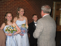 Canon PowerShot G3, 2004:04:17 15:00:49 -- 1/60 sec, f/2.2.  Flash, Auto, Red-Eye Reduce.2272x1704 Red-Eye Reduction (Auto).