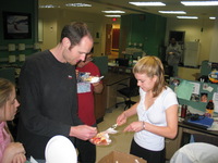 136_3674.JPG(758175 bytes) -- Canon-Canon PowerShot G3,  2004:04:22 11:40:54,  [2272 x 1704],  fl=Y,  f= 7.2mm  (35mm equivalent: 36mm),  exptime=0.017 s  (1/60),  f/2.0