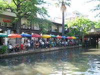 137_3788.JPG(1304973 bytes) -- Canon-Canon PowerShot G3,  2004:06:03 18:47:49,  [2272 x 1704],  fl=N,  f= 7.2mm  (35mm equivalent: 36mm),  exptime=0.013 s  (1/80),  f/4.0