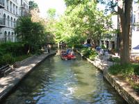 137_3791.JPG(1586454 bytes) -- Canon-Canon PowerShot G3,  2004:06:03 18:56:23,  [2272 x 1704],  fl=N,  f= 7.2mm  (35mm equivalent: 36mm),  exptime=0.013 s  (1/80),  f/4.0