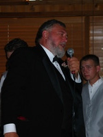 Canon PowerShot G3, 2004:06:05 20:59:23 -- 1/60 sec, f/3.0.  Flash, Auto, Red-Eye Reduce.2272x1704 Red-Eye Reduction (Auto).