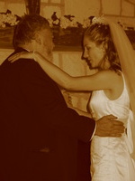 Canon PowerShot G3, 2004:06:05 21:00:36 -- 1/60 sec, f/3.0.  Flash, Auto, Red-Eye Reduce.2272x1704 Red-Eye Reduction (Auto).