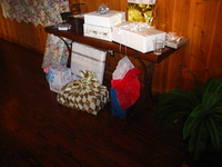 Canon PowerShot G3, 2004:06:05 21:06:20 -- 1/60 sec, f/2.0.  Flash, Auto, Red-Eye Reduce.2272x1704 Red-Eye Reduction (Auto).