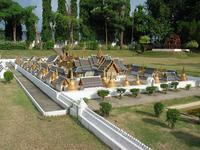 143_4311.JPG(1709496 bytes) -- Canon-Canon PowerShot G3,  2004:07:08 05:42:34,  [2272 x 1704],  fl=N,  f= 7.2mm  (35mm equivalent: 36mm),  exptime=0.0008 s  (1/1250),  f/4.0