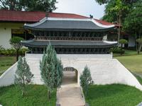 143_4326.JPG(1401956 bytes) -- Canon-Canon PowerShot G3,  2004:07:08 06:00:21,  [2272 x 1704],  fl=N,  f= 7.2mm  (35mm equivalent: 36mm),  exptime=0.0031 s  (1/320),  f/4.0