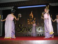 144_4415.JPG(970427 bytes) -- Canon-Canon PowerShot G3,  2004:07:09 09:30:32,  [2272 x 1704],  fl=Y,  f= 8.0mm  (35mm equivalent: 40mm),  exptime=0.017 s  (1/60),  f/2.2