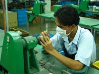 145_4556.JPG(928516 bytes) -- Canon-Canon PowerShot G3,  2004:07:13 01:13:19,  [2272 x 1704],  fl=N,  f=12.7mm  (35mm equivalent: 64mm),  exptime=0.050 s  (1/20),  f/2.2