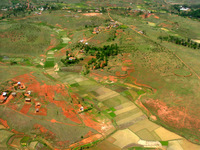 151_5124.JPG(2468639 bytes) -- Canon-Canon PowerShot G3,  2004:12:16 05:27:34,  [2272 x 1704],  fl=N,  f= 7.2mm  (35mm equivalent: 36mm),  exptime=0.0020 s  (1/500),  f/4.0