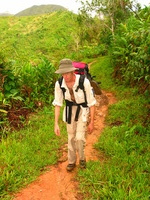 152_5217.JPG(1775192 bytes) -- Canon-Canon PowerShot G3,  2004:12:18 23:48:18,  [2272 x 1704],  fl=Y,  f= 7.2mm  (35mm equivalent: 36mm),  exptime=0.0100 s  (1/100),  f/4.0