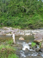 152_5238.JPG(1834355 bytes) -- Canon-Canon PowerShot G3,  2004:12:19 00:50:22,  [2272 x 1704],  fl=N,  f= 7.2mm  (35mm equivalent: 36mm),  exptime=0.0063 s  (1/160),  f/4.0