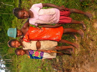 154_5413.JPG(1575146 bytes) -- Canon-Canon PowerShot G3,  2004:12:21 23:41:22,  [2272 x 1704],  fl=N,  f= 7.2mm  (35mm equivalent: 36mm),  exptime=0.0050 s  (1/200),  f/4.0