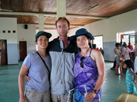 154_5471.JPG(1730054 bytes) -- Canon-Canon PowerShot G3,  2004:12:23 07:15:30,  [2272 x 1704],  fl=N,  f= 7.2mm  (35mm equivalent: 36mm),  exptime=0.020 s  (1/50),  f/2.2