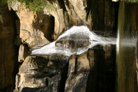 Canon EOS DIGITAL REBEL, 2005:04:17 15:56:29 -- 1/25 sec, f/20.0.  No Flash.3072x2048 Off.