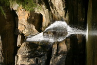 Canon EOS DIGITAL REBEL, 2005:04:17 15:56:58 -- 1/100 sec, f/10.0.  No Flash.3072x2048 Off.