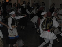 Canon PowerShot G3, 2005:10:01 23:15:24 -- 1/60 sec, f/3.0.  Flash, Auto, Red-Eye Reduce.2272x1704 Red-Eye Reduction (Auto).