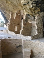 Canon PowerShot G3, 2005:10:03 18:06:54 -- 1/60 sec, f/4.0.  No Flash, Auto.2272x1704 Red-Eye Reduction (Auto).