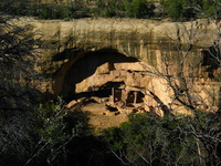 Canon PowerShot G3, 2005:10:03 19:33:56 -- 1/320 sec, f/8.0.  No Flash, Compulsory.2272x1704 Off.