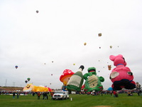 Canon PowerShot G3, 2005:10:07 10:02:55 -- 1/80 sec, f/3.2.  Flash, Compulsory, Red-Eye Reduce.2272x1704 Red-Eye Reduction (On).