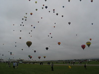 Canon PowerShot G3, 2005:10:07 11:41:25 -- 1/640 sec, f/4.0.  No Flash, Auto.2272x1704 Red-Eye Reduction (Auto).