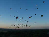 Canon PowerShot G3, 2005:10:08 09:46:32 -- 1/125 sec, f/8.0.  No Flash, Compulsory.2272x1704 Off.