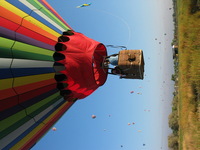 Canon PowerShot G3, 2005:10:08 10:28:52 -- 1/640 sec, f/4.0.  No Flash, Auto.2272x1704 Red-Eye Reduction (Auto).