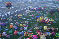 Canon EOS DIGITAL REBEL, 2005:10:08 09:19:11 -- 1/40 sec, f/4.0.  No Flash.3072x2048 Off.