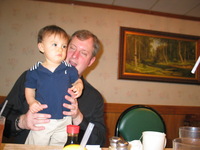 Canon PowerShot G3, 2006:04:23 13:42:28 -- 1/60 sec, f/2.0.  Flash, Auto, Red-Eye Reduce.2272x1704 Red-Eye Reduction (Auto).