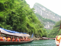 Canon PowerShot G3, 2006:06:21 10:52:48 -- 1/60 sec, f/4.0.  No Flash, Auto.2272x1704 Red-Eye Reduction (Auto).