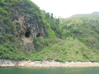 Canon PowerShot G3, 2006:06:21 12:03:17 -- 1/250 sec, f/4.0.  No Flash, Auto.2272x1704 Red-Eye Reduction (Auto).