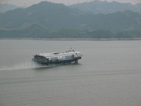 Canon PowerShot G3, 2006:06:21 18:19:31 -- 1/640 sec, f/4.0.  No Flash, Auto.2272x1704 Red-Eye Reduction (Auto).