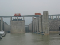 Canon PowerShot G3, 2006:06:21 18:31:58 -- 1/640 sec, f/4.0.  No Flash, Auto.2272x1704 Red-Eye Reduction (Auto).