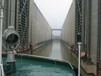 Canon PowerShot G3, 2006:06:21 18:36:47 -- 1/320 sec, f/4.0.  No Flash, Auto.2272x1704 Red-Eye Reduction (Auto).