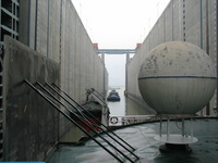 Canon PowerShot G3, 2006:06:21 18:43:21 -- 1/125 sec, f/4.0.  No Flash, Auto.2272x1704 Red-Eye Reduction (Auto).